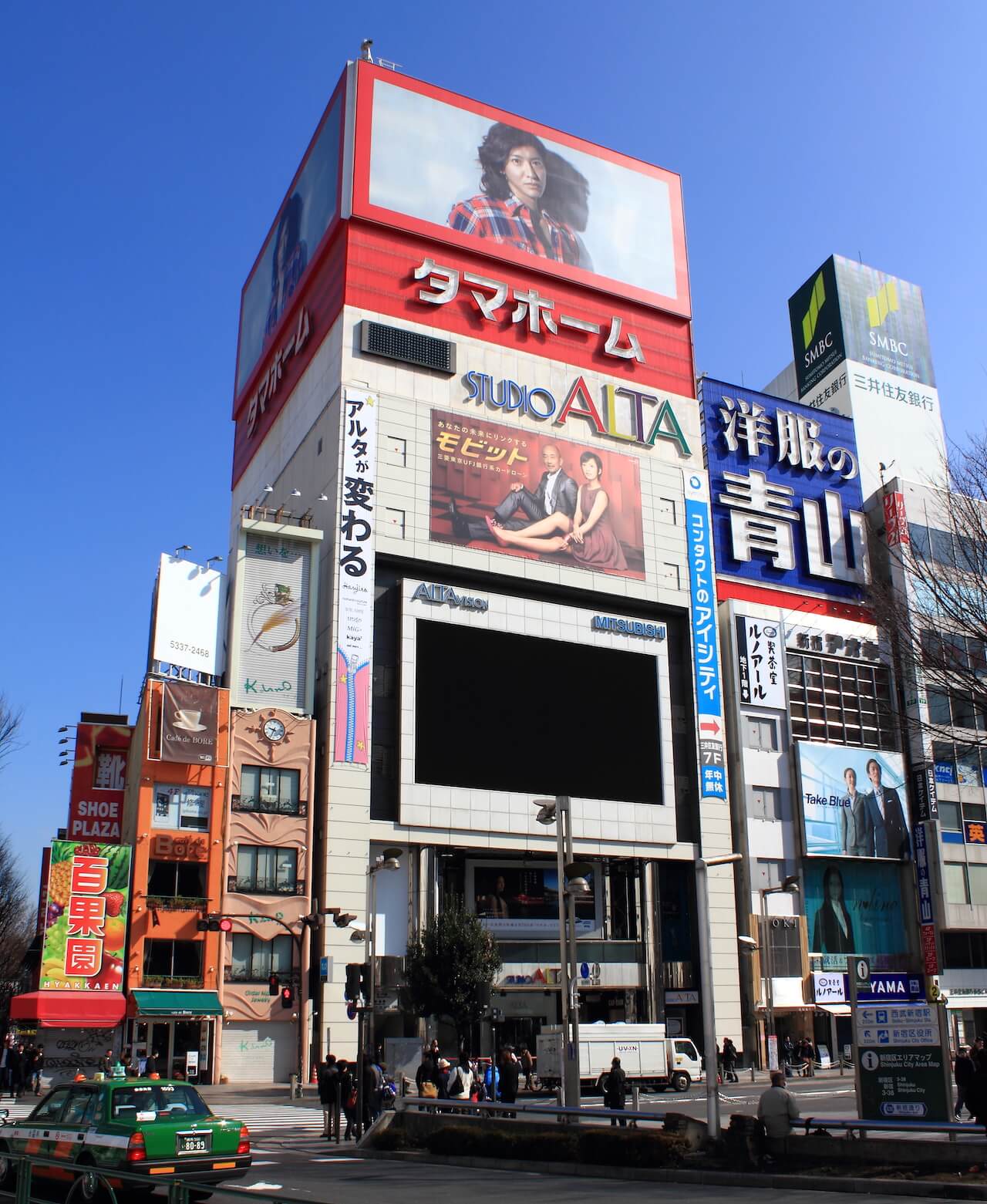 日本最大級「新宿アルタビジョン」の特徴は？LEDビジョンの広告利用のメリットを解説